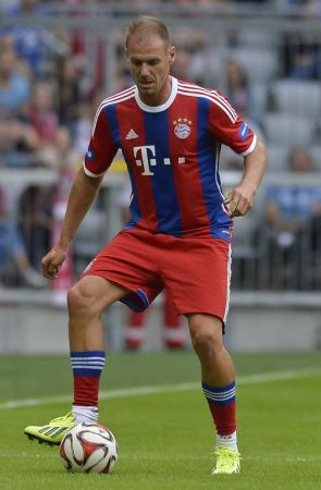 鲍威尔推到 鲍威尔推到